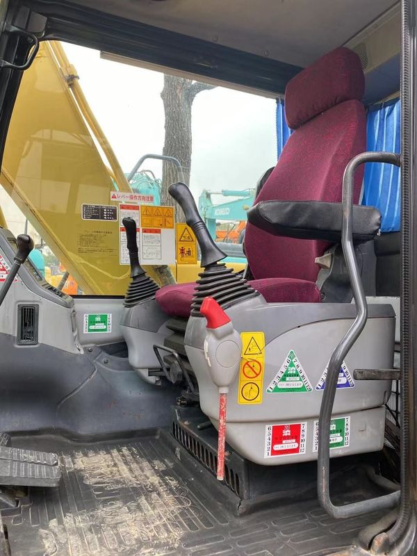 المستخدم كوماتسو PC130 الحفرة الزحفية جودة جيدة لآلات البناء كوماتسو الحفرة