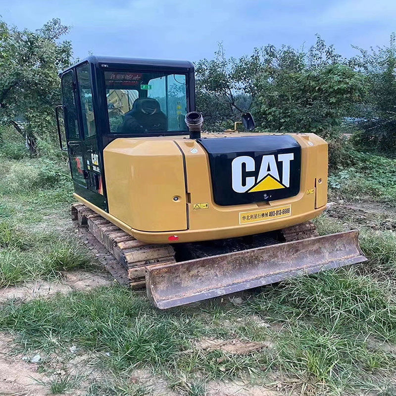 آلة حفر صغيرة في حالة جيدة حفرة يدوية 5.5 طن حفرة صغيرة CAT 305.5 كراولر