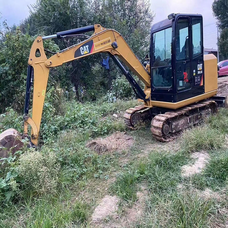 آلة حفر صغيرة في حالة جيدة حفرة يدوية 5.5 طن حفرة صغيرة CAT 305.5 كراولر