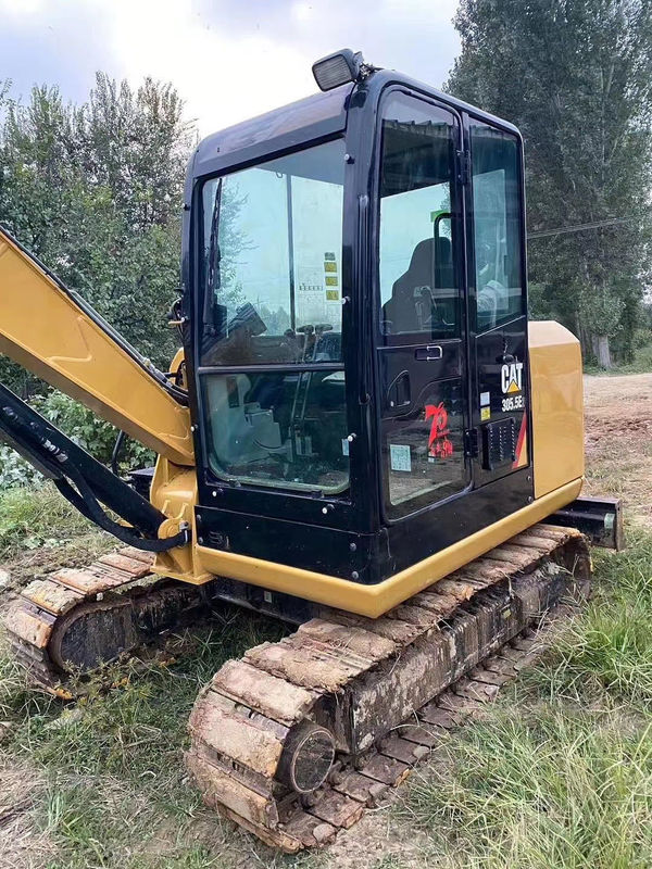 آلة حفر صغيرة في حالة جيدة حفرة يدوية 5.5 طن حفرة صغيرة CAT 305.5 كراولر