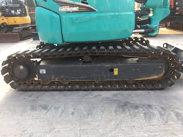 كوبيلكو SK200 المستخدمة الأصلية كوبيلكو SK30 الأصلية عالية الأداء ممتازة الحفرة العمل الأفضل للعمارة