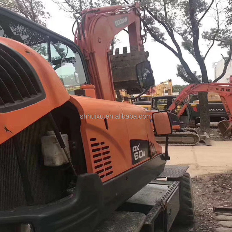 أداء ممتاز لـ Doosan 60w حفرة عجلات مستعملة حفرة عجلات مستعملة doosan DX60W