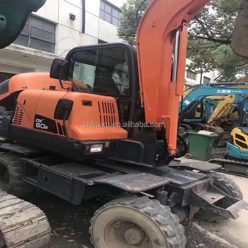 أداء ممتاز لـ Doosan 60w حفرة عجلات مستعملة حفرة عجلات مستعملة doosan DX60W