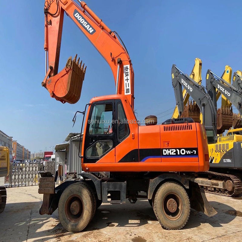 المعدات المستخدمة من الجودة DOOSAN 210W الحفرة مع سعر منخفض للبيع/المعدات الهيدروليكية المستخدمة DOOSAN 210W الحفرة الحفرة