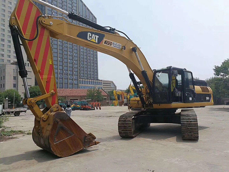 حفرة CAT336 مستعملة في حالة جيدة/حفرة CAT336 مستعملة للبيع