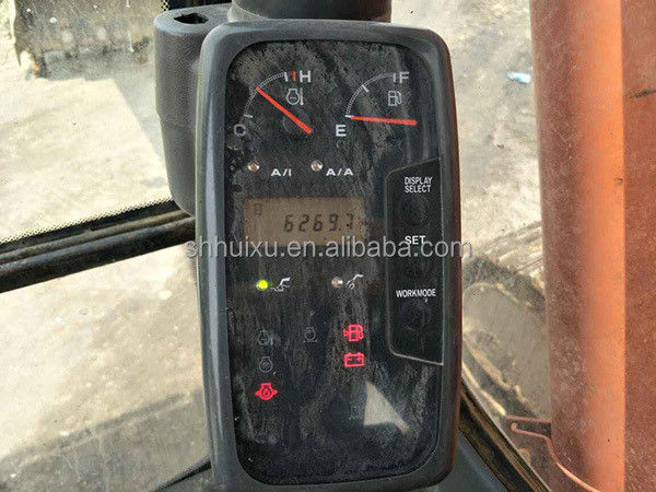 هيتاشي بيع ساخن آلة حفر يابانية هيتاشي ZX230 يد ثانية الحفرة الزحف في حالة جيدة