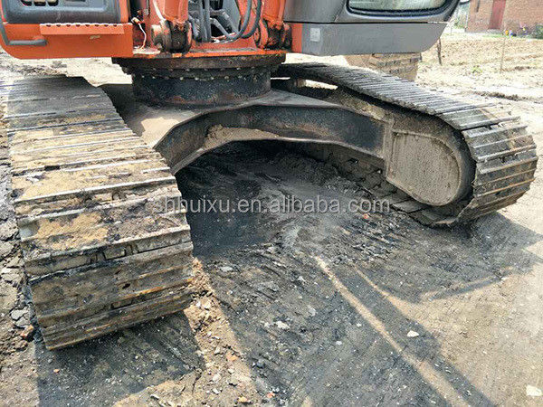 هيتاشي بيع ساخن آلة حفر يابانية هيتاشي ZX230 يد ثانية الحفرة الزحف في حالة جيدة