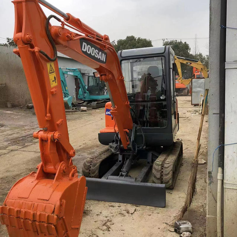 المستخدمة الأصلية دوسان Dh35 عالية الأداء Dh35-7 الحفرة اليابانية الهيدروليكية 3 طن للبيع