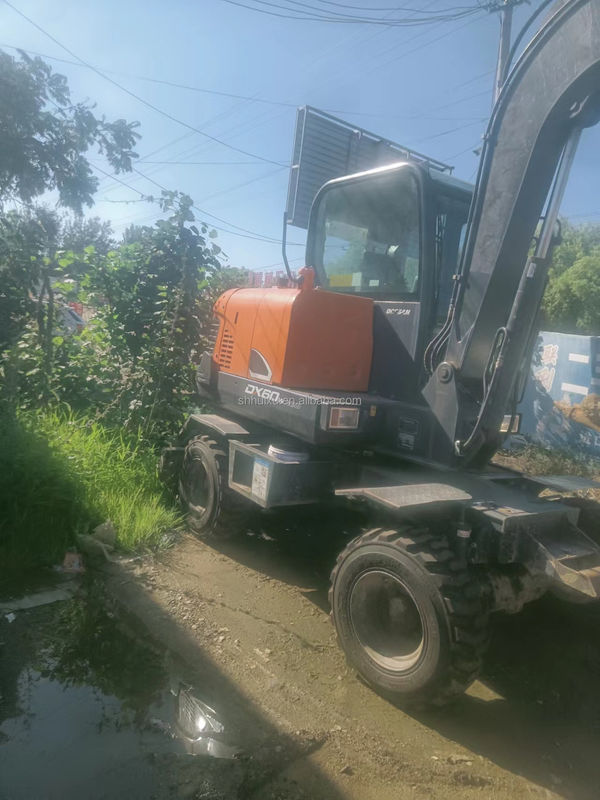 بيع ساخن دوسان المستخدمة دوسان dh60-7 الحفرة الزحفية/المحفرة المصغرة المستخدمة دوسان DX60W سعر رخيص