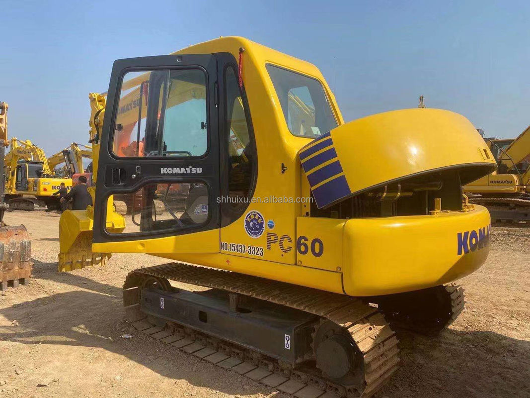 كوماتسو PC60 الحفرة الزحفية الهيدروليكية 6 طن عالية الجودة الحفرة اليد ثانية اليابان الأصل السعر الرخيص كوماتسو الحفرة
