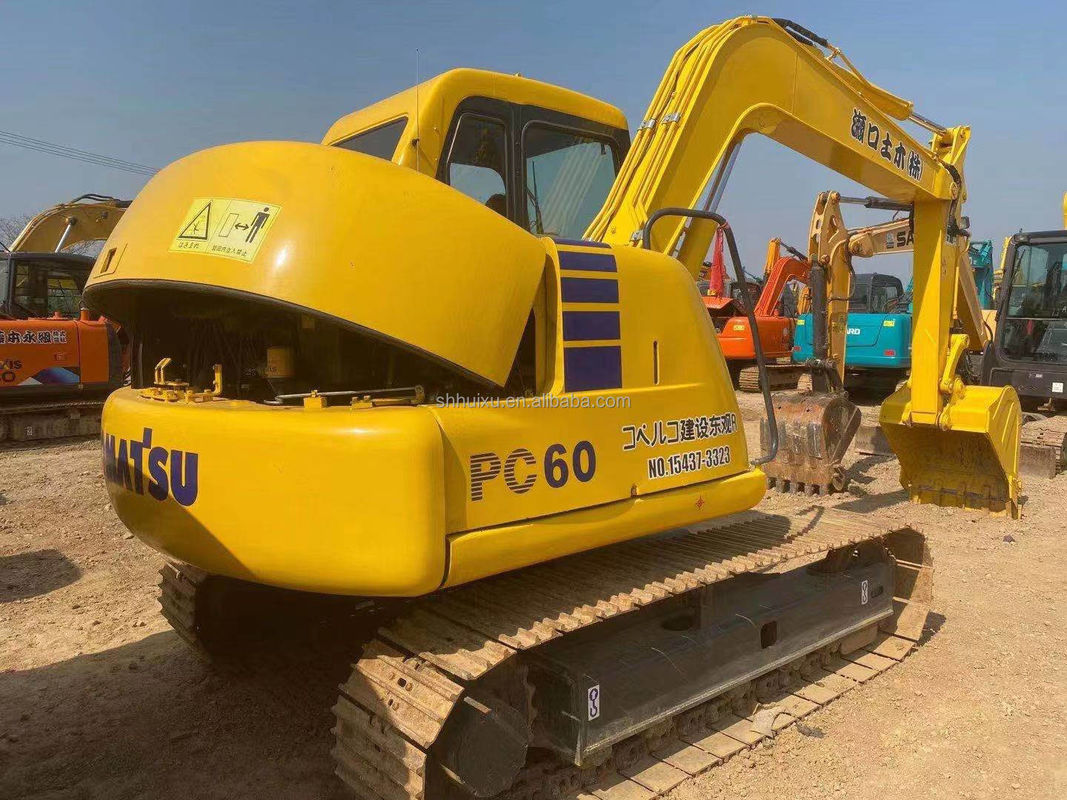 كوماتسو PC60 الحفرة الزحفية الهيدروليكية 6 طن عالية الجودة الحفرة اليد ثانية اليابان الأصل السعر الرخيص كوماتسو الحفرة