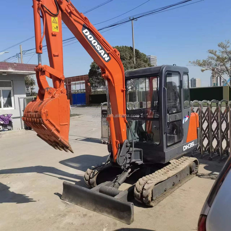 بيع ساخن من دوسان محفر دوسان أصلي دوسان DH35، محفر دوسان صغير مع شفرة دوزر، دوسان DH35 DH55 DH60 DH70 DH80 DX80 DX75 في المخزون