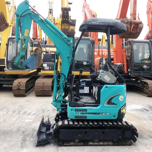 حفرة مستعملة Kobelco يد ثانية KobelcoSK 17 الحفرة الزحف الحفارات للبيع