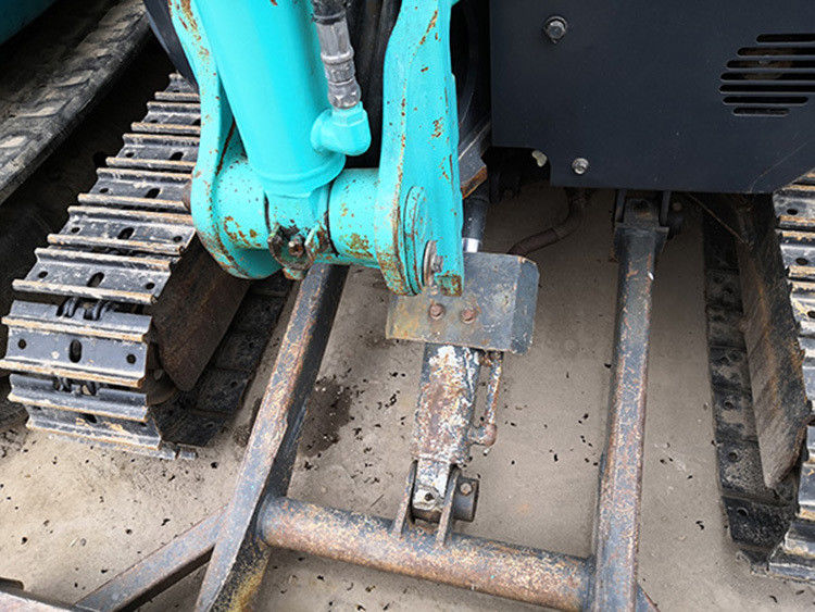 حفرة مستعملة أصلية kobelco SK20SR بسعر رخيص وجودة عالية حفرة يد ثانية في اليابان
