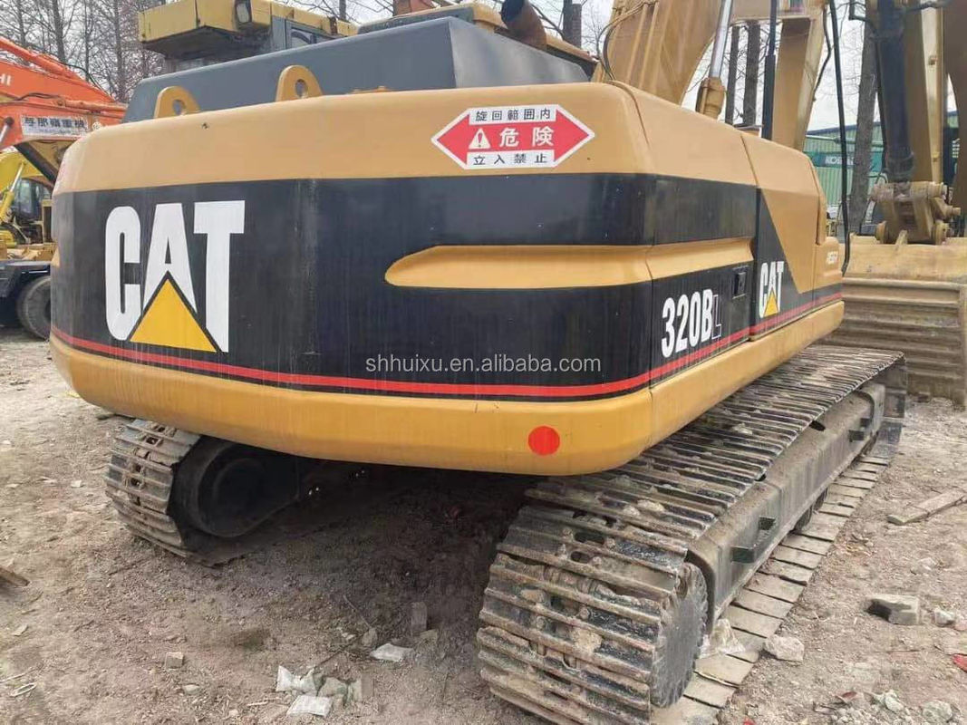 كاتربيلر 320d2 حفرة مستعملة آلة حفرة مستعملة CAT320B اليابان