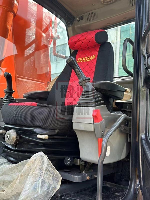 الجودة العالية الأصلية الحفرة المستخدمة دوسان Dh60 Dh75 Dh80 دوسان DX500LC DX300 DX220 DX225 الحفرة المستخدمة للبيع