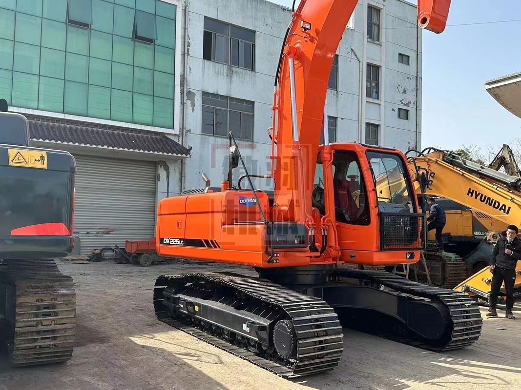 الجودة العالية الأصلية الحفرة المستخدمة دوسان Dh60 Dh75 Dh80 دوسان DX500LC DX300 DX220 DX225 الحفرة المستخدمة للبيع