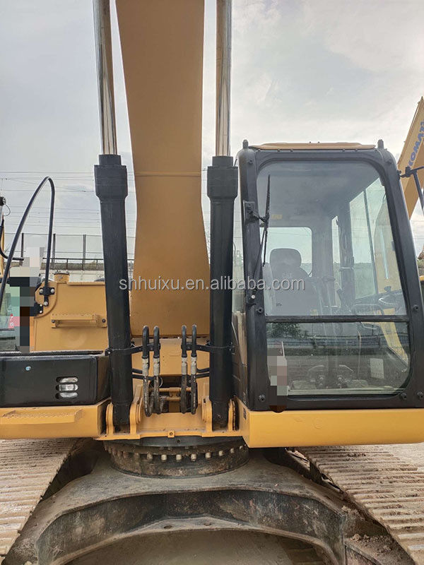 حفرة حفرة هيدروليكية مستعملة CAT320D من اليابان للبيع