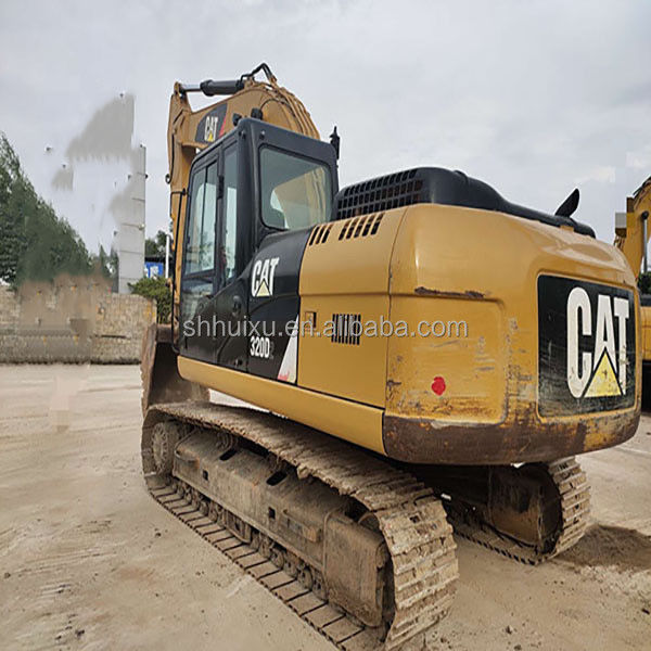 حفرة حفرة هيدروليكية مستعملة CAT320D من اليابان للبيع