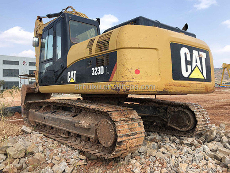 الحفرة المستخدمة CAT 323/ الحفرة الهيدروليكية المزروعة CAT323D في حالة جيدة للبيع CAT 303 cat 306 الحفرة