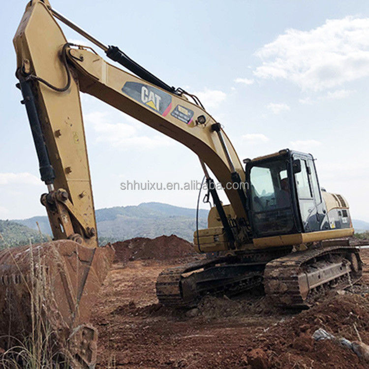 الحفرة المستخدمة CAT 323/ الحفرة الهيدروليكية المزروعة CAT323D في حالة جيدة للبيع CAT 303 cat 306 الحفرة