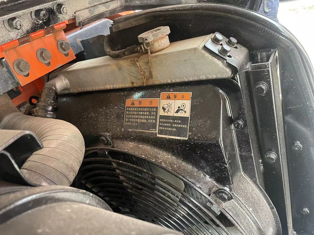 حفر الزحف Doosan DH60-7 حفرة صغيرة تستخدم الآلات الحفرة يد ثانية الحفرة الهيدروليكية