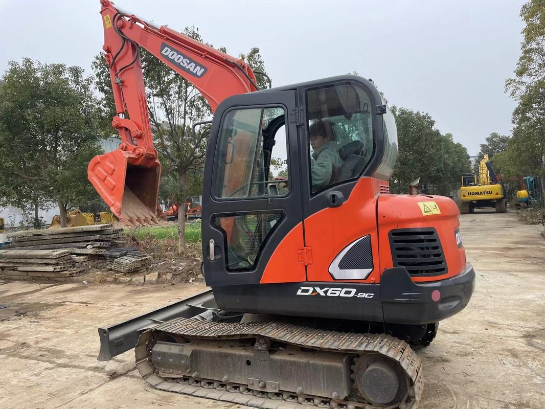 بيع الحفريات المصغرة لمحفرات دوسان DX60 الحفريات المصغرة المستعملة