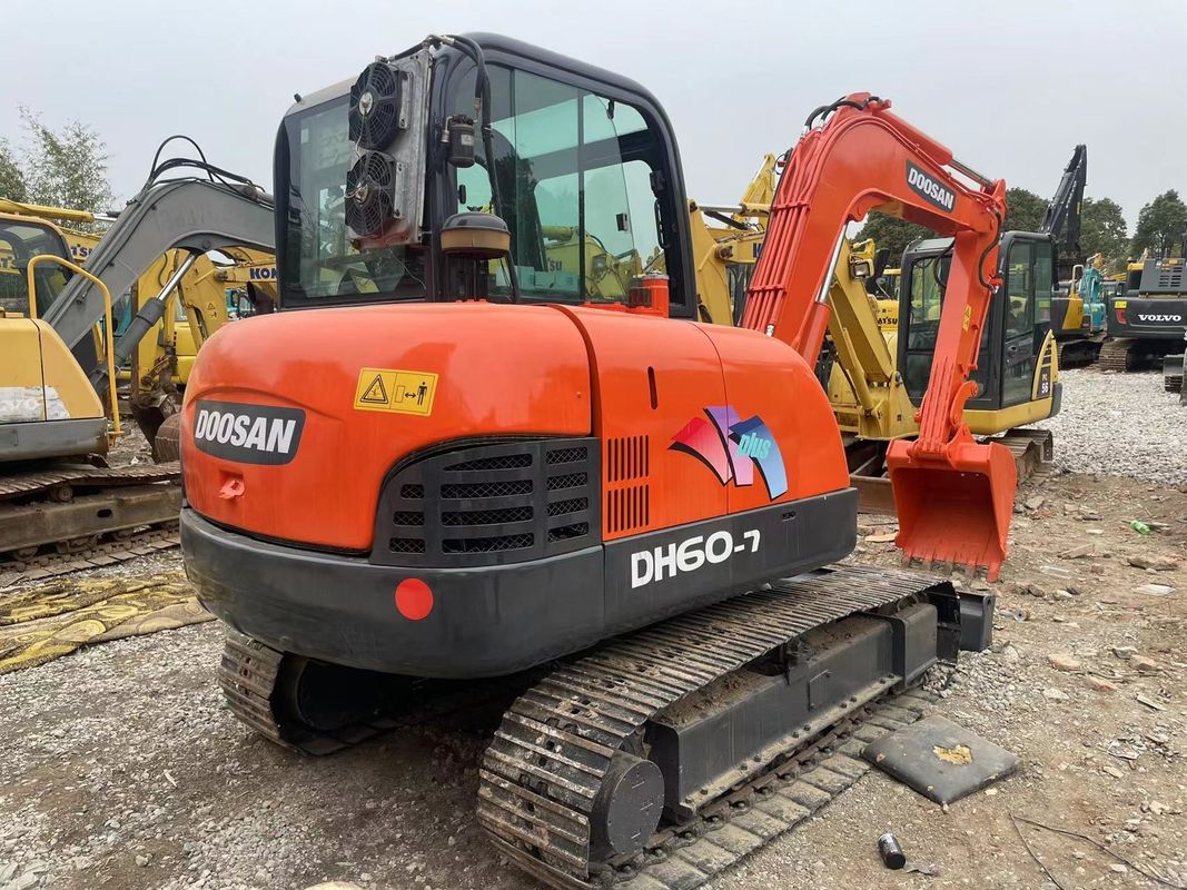 جديد مبيعات جيدة للحفرة مستعملة دوسان DX60 الحفرة مستعملة حفرة الزحف دوسان DH60 السعر المصنع للبيع
