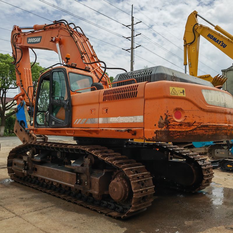 الجودة الممتازة الحفرة الهيدروليكية المزروعة من يد ثانية DOOSAN DH500/استخدمت doosan dh 500 للبيع