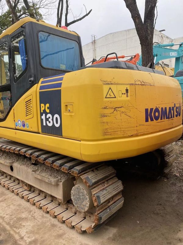 الكوماتسو pc130 الأصلية محفر الزحف المستعمل من يد ثانية