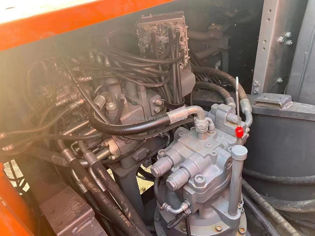 هيتاشي في المخزون هيتاشي ZX200-3 يد ثانية الحفرة الزحفية الهيدروليكية حالة جيدة/آلة حفر مستعملة هيتاشي ZX200-3 سعر رخيص