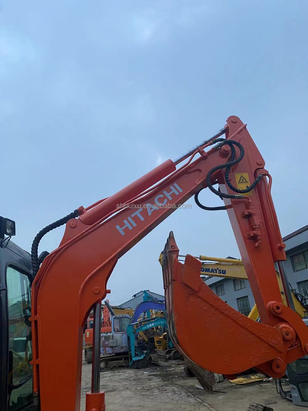 هيتاشي بيع ساخن جودة جيدة هيتاشي ZX30U يد ثانية الحفرة الزحفية الهيدروليكية / مستعمل حفرة مصغرة هيتاشي ZX30U سعر رخيص