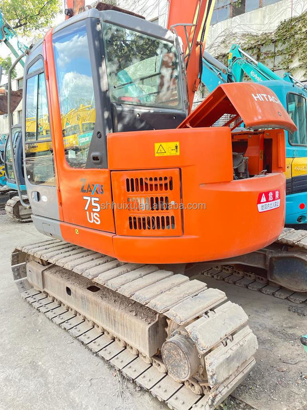 هيتاشي في المخزون اليابان منشأ هيتاشي ZX75 اليد الثانية الحفرة الزحفية الهيدروليكية/حفرة مصغرة مستعملة هيتاشي ZX75 جودة جيدة سعر رخيص