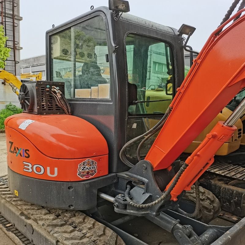 أكثر ما تباع هو HITACHI 30U الحفرة الهيدروليكية الزحفية يد ثانية جودة جيدة / آلة حفرة مستعملة HITACHI 30U بيع ساخن