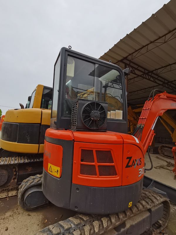أكثر ما تباع هو HITACHI 30U الحفرة الهيدروليكية الزحفية يد ثانية جودة جيدة / آلة حفرة مستعملة HITACHI 30U بيع ساخن