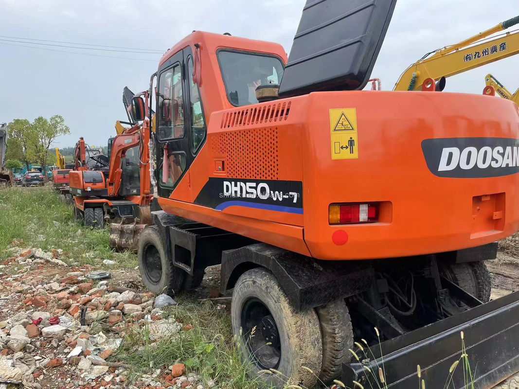90 حفرة جديدة ذات عجلات يد ثانية DOOSAN DH150W-7 مستعمل حفرة ذات أربع عجلات
