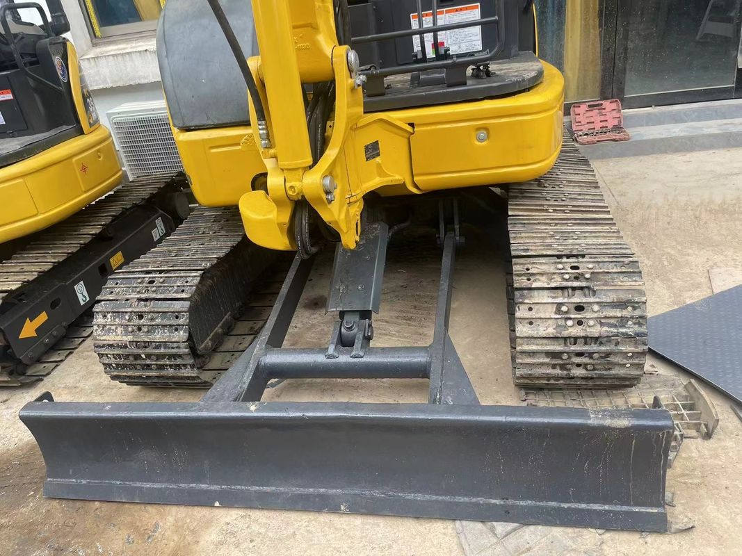 آلة هندسة مستعملة كوماتسو pc40 الحفرة المصغرة الحفارات المستخدمة قطع غيار آلات البناء الأدوات الأخرى