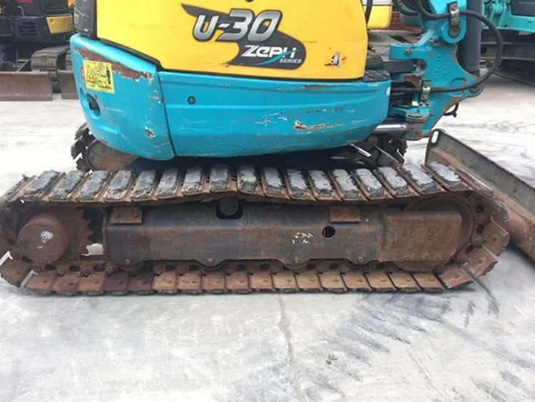 المعدات الهيدروليكية المستعملة الحفرة Kubota30 الجودة العالية/حفرة صغيرة مستعملة Kubota30 اليابان