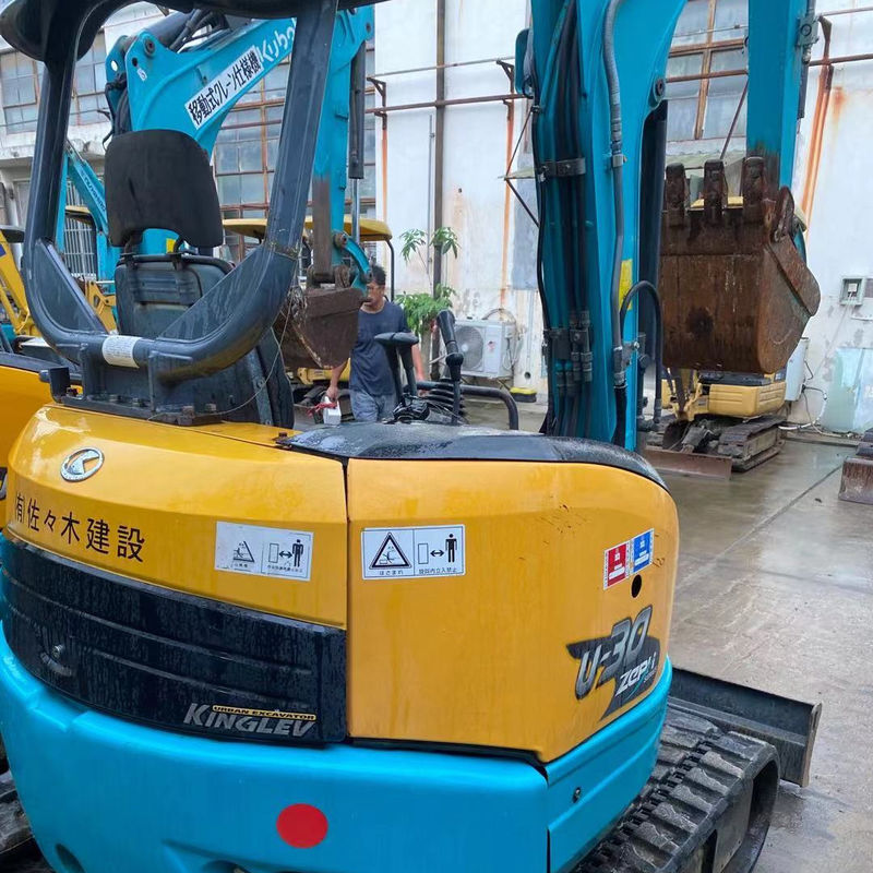 الحفرة الزحفية KUBOTA U-30/ المحرك الياباني KUBOTA U-30