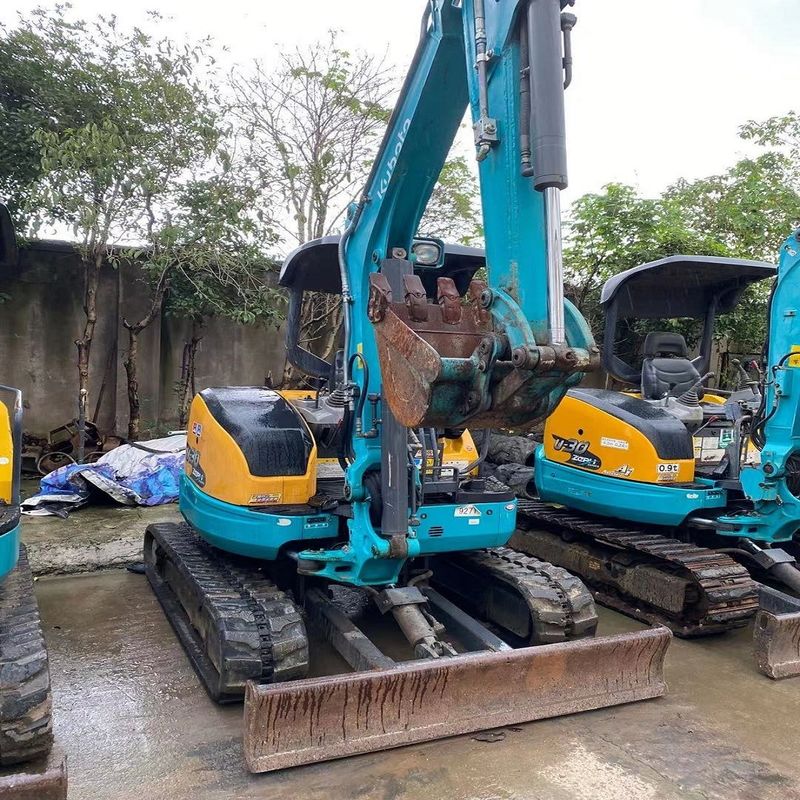 الحفرة الزحفية KUBOTA U-30/ المحرك الياباني KUBOTA U-30