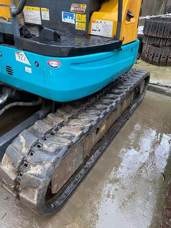 الحفرة الزحفية KUBOTA U-30/ المحرك الياباني KUBOTA U-30