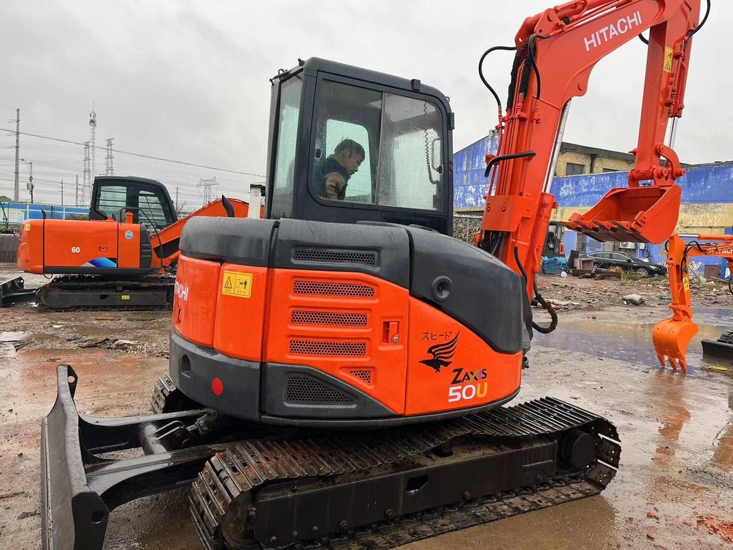 حفرة مستعملة هيتاشي ZX50 حفرة مصغرة 5 طن حفرة يد ثانية في اليابان