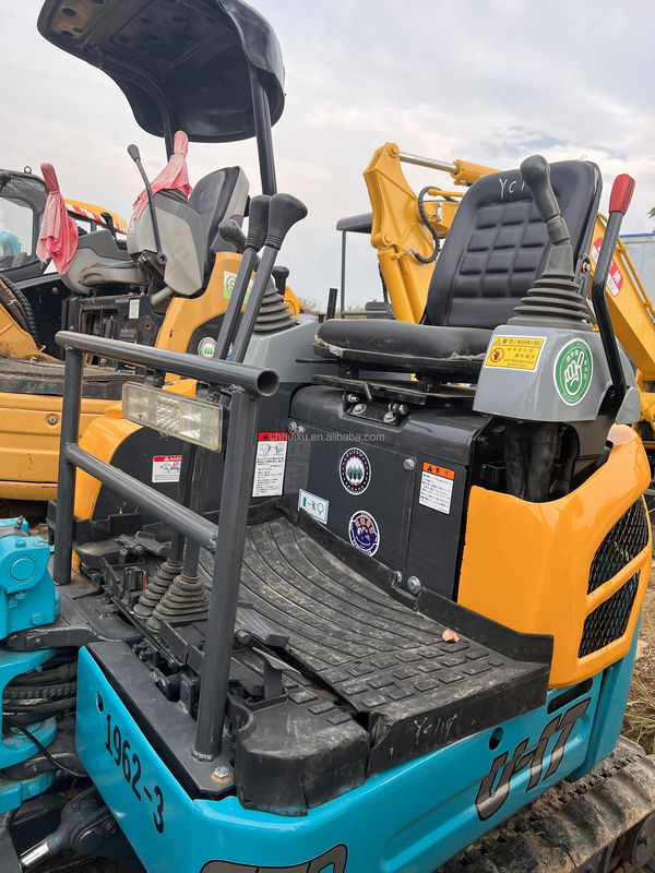 ساعات عمل منخفضة آلات الطرق Kubota U17 حفرة مستعملة مع محرك عالي الجودة ومضخة حفرة رخيصة حفرة مستعملة الزاحف