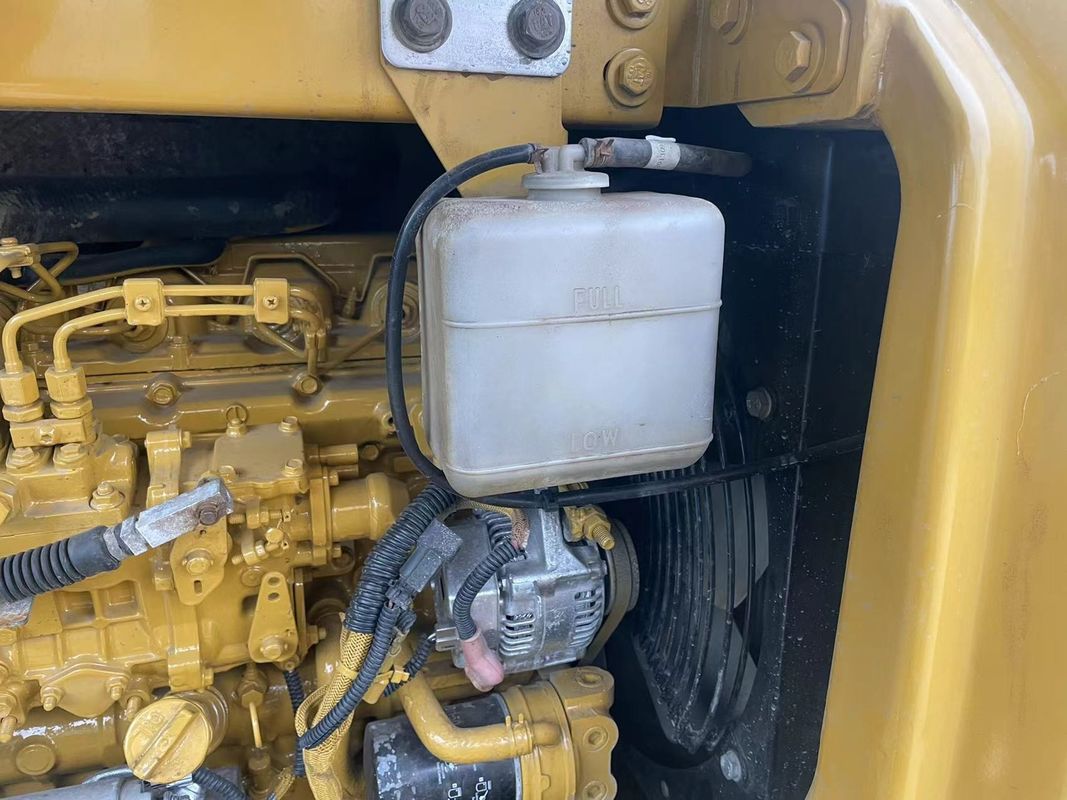 حفرة صغيرة مستعملة CAT306E حفرة مستخدمة آلات حفرة قطة 6 طن مستخدمة الصين حفرة صغيرة