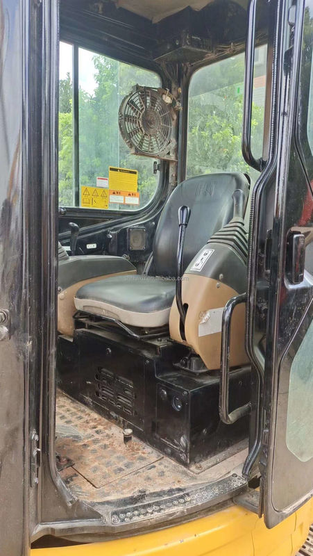الحفرة المصغرة المستخدمة CAT303 مع سيارة القيادة حفرة الأرض اليدوية الصين حفرة مصغرة