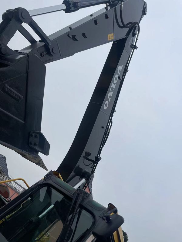 اليد الثانية الجودة الجيدة حفرة الزحف للبيع VOLVO140 380 480 /المستخدمة الحفرة الصغيرة حفرة آلة مصنوعة في سويسرا