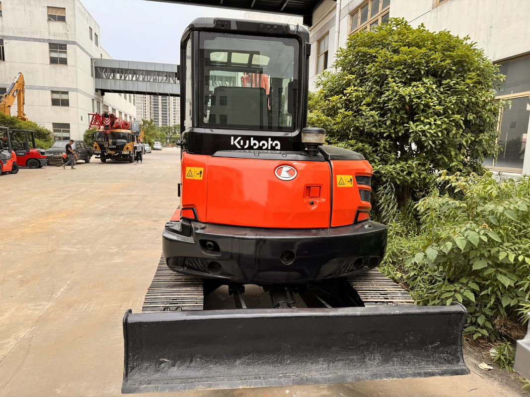 الحفارات المستخدمة kubota165 المستخدمة الزحف الحفارة لجانبان الأصلية آلات البناء المستخدمة الحفارة الصغيرة 6.5 طن