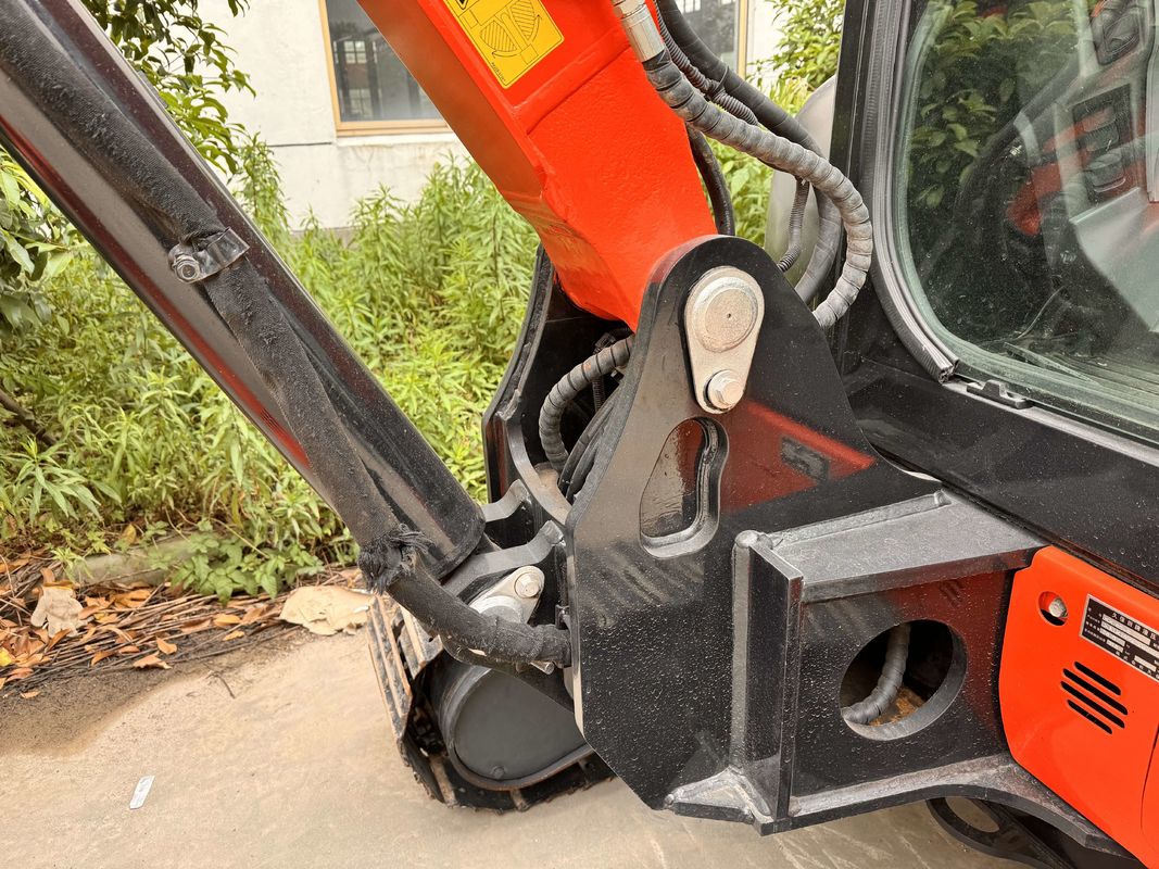 الحفارات المستخدمة kubota165 المستخدمة الزحف الحفارة لجانبان الأصلية آلات البناء المستخدمة الحفارة الصغيرة 6.5 طن