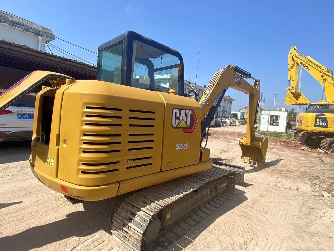 آلات البناء الأخرى ميني اليد المستخدمة CAT305.5 الهيدروليكية الزحفية الحفرة الخلفية الحفرة المستخدمة في دولة الإمارات العربية المتحدة الحفرة المستخدمة