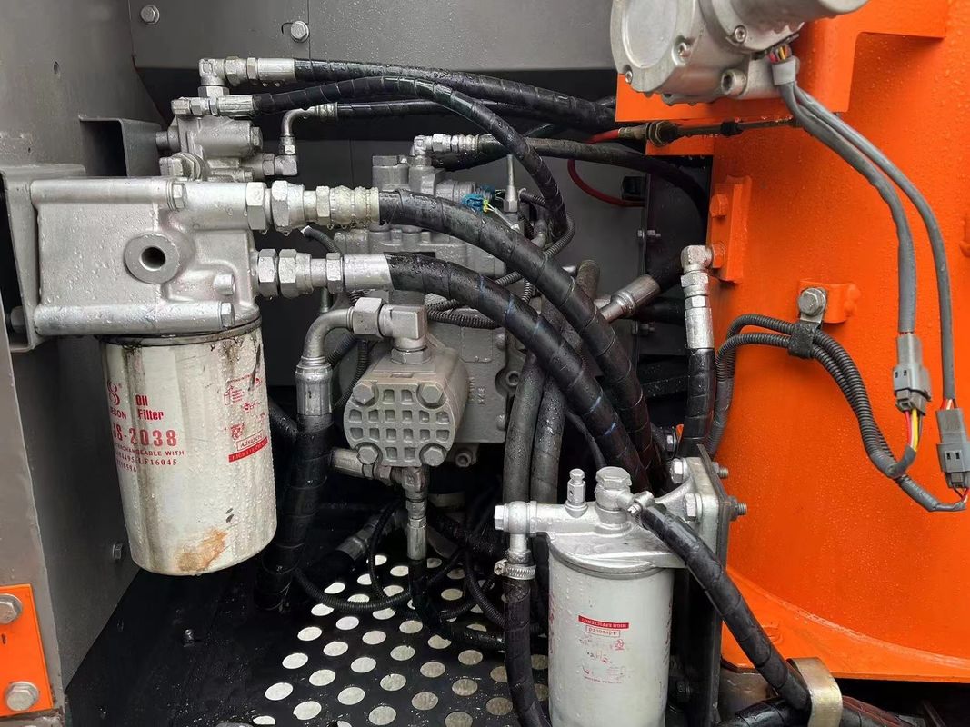 المنتجات الجديدة هيتاشي ZX130 حفر الحفارات مستعملة هيتاشي ZX130/ثانية يد الزحف الحفارة هيتاشي ZX130